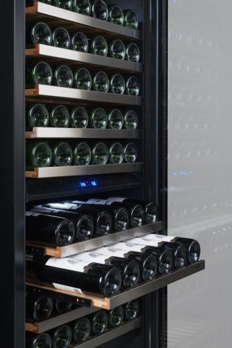 Трехзонный винный шкаф LaSommeliere MZ3V180 фото 2