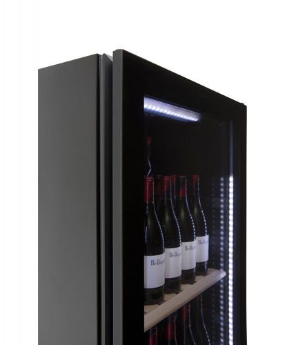 Мультитемпературный винный шкаф Vestfrost WFG 185 Black фото 6